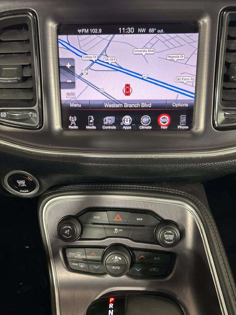 Used 2016 Blue Dodge SXT image 14