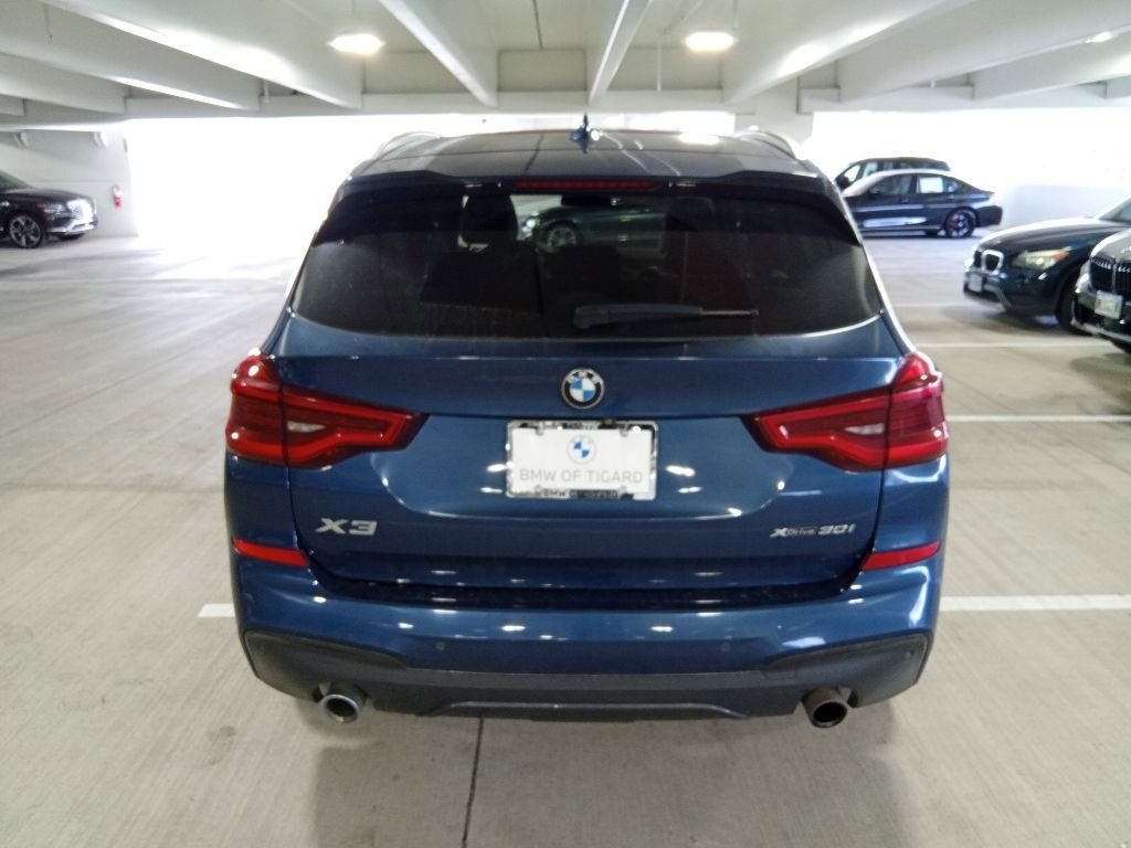Used 2019 Phytonic Blue Metallic BMW xDrive30i image 6