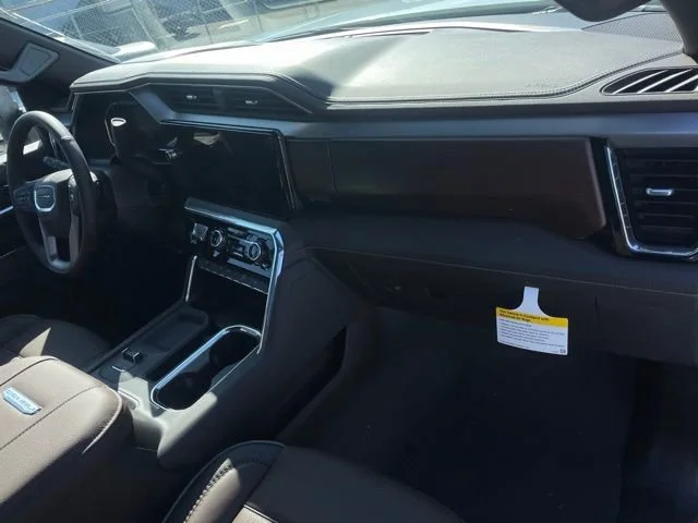 2026 GMC Sierra 2500HD Denali - Photo 17