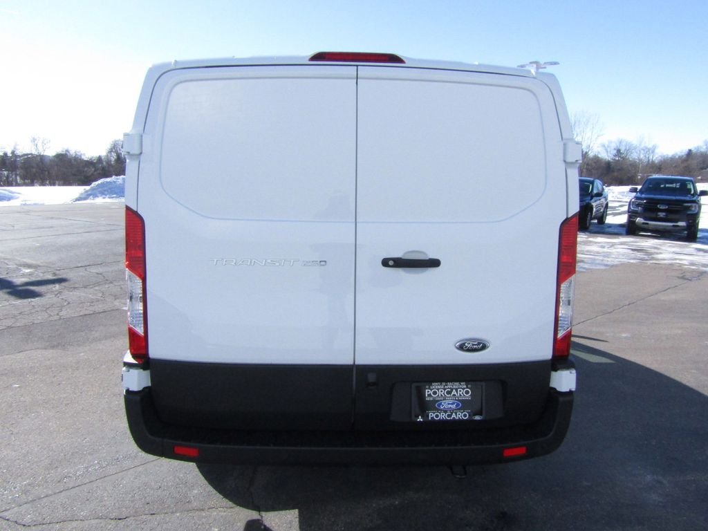 2025 Ford Transit Van Base - Photo 5