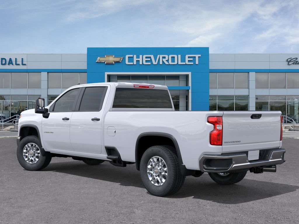 New 2026 Summit White Chevrolet WT image 3