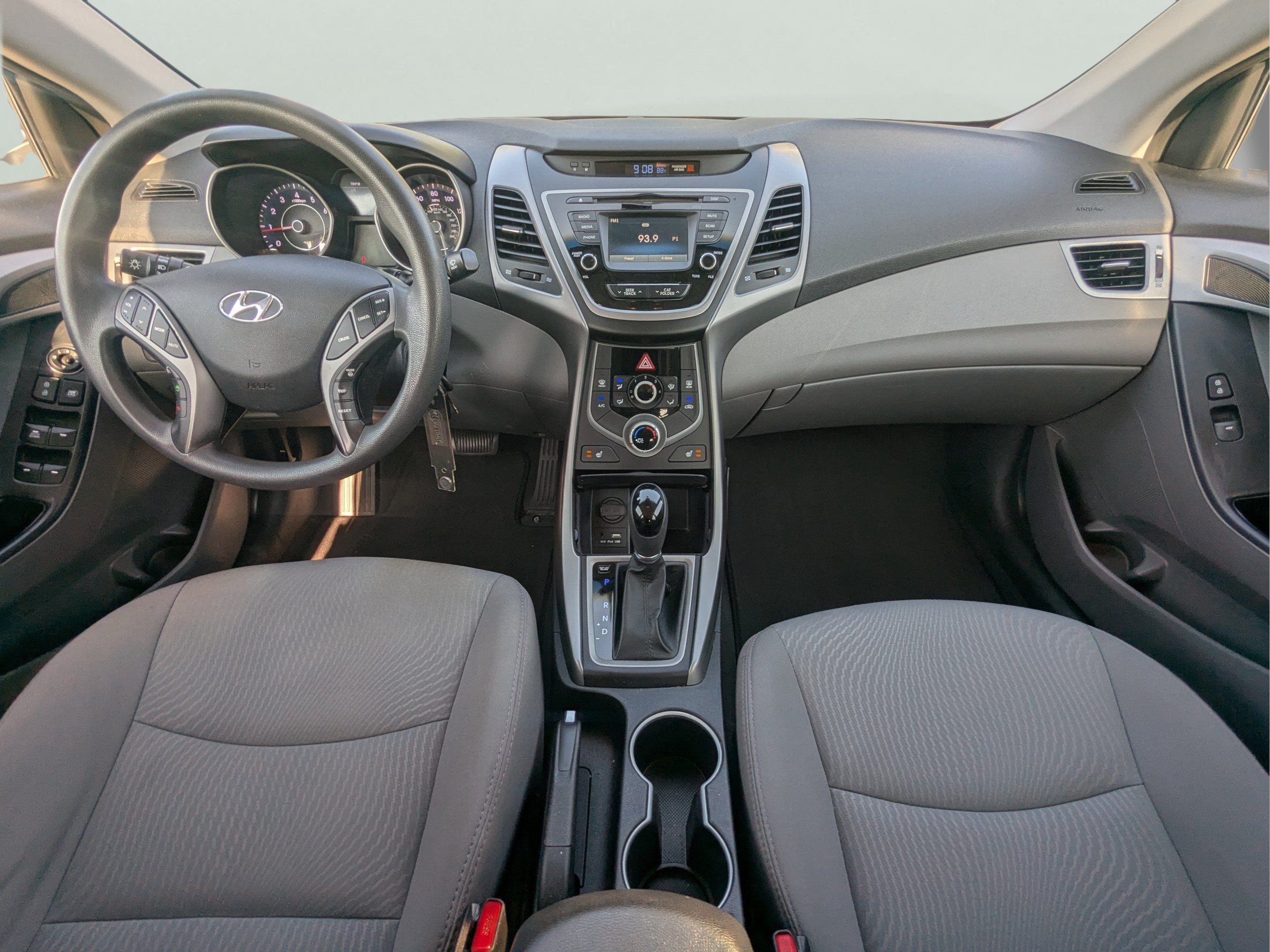 2014 Hyundai Elantra SE - Photo 11