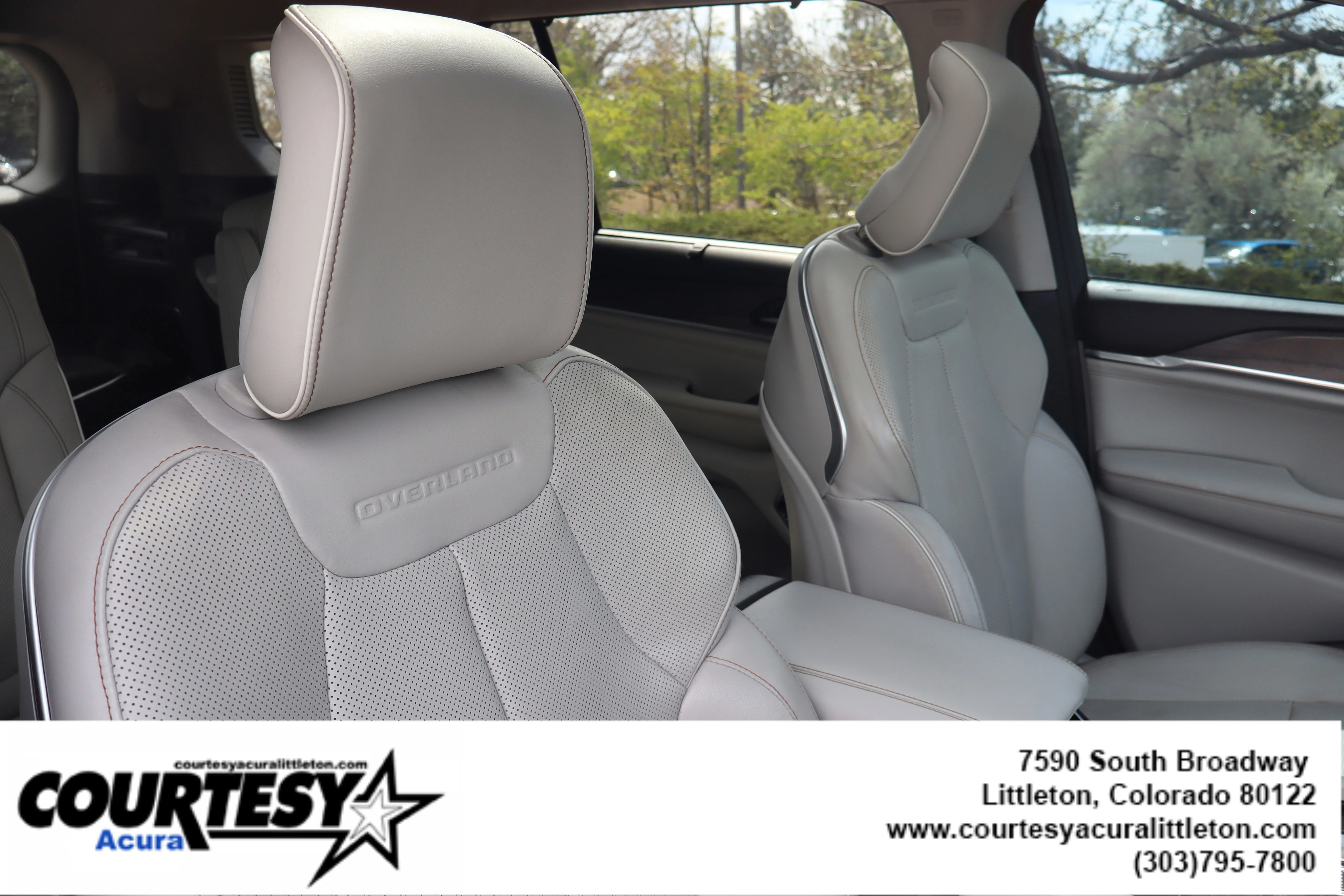 Used 2022 Bright White Clearcoat Jeep Overland image 35