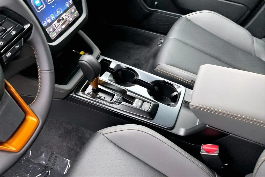 New 2026 CRYSTAL WHITE PEARL Subaru Wilderness image 9
