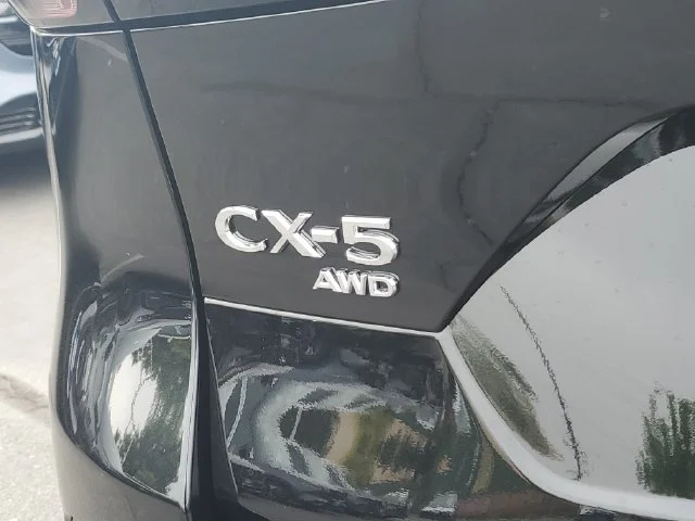 New 2026 Jet Black Mica Mazda 2.5 S Preferred AWD image 16