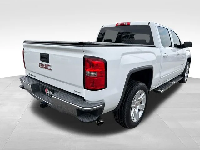 Used 2014 White GMC SLE image 7