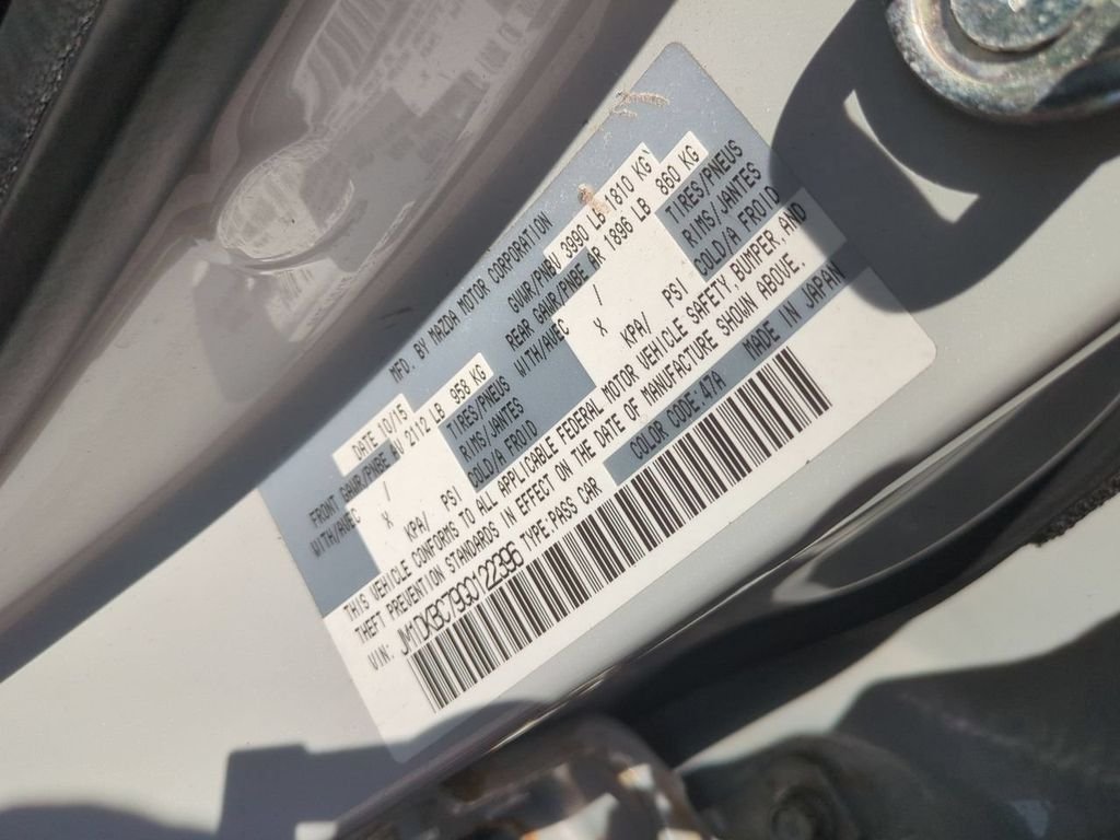 Used 2016 White Mazda Touring image 31