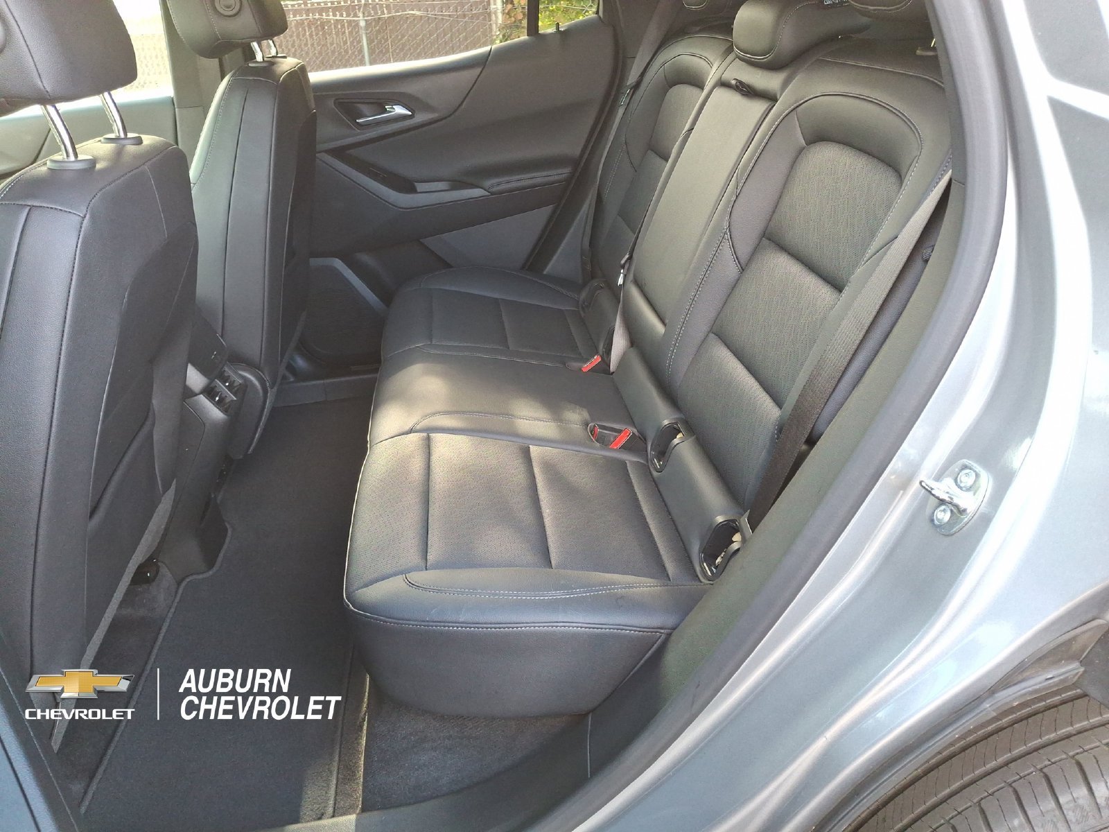 2025 Chevrolet Equinox LT - Photo 18