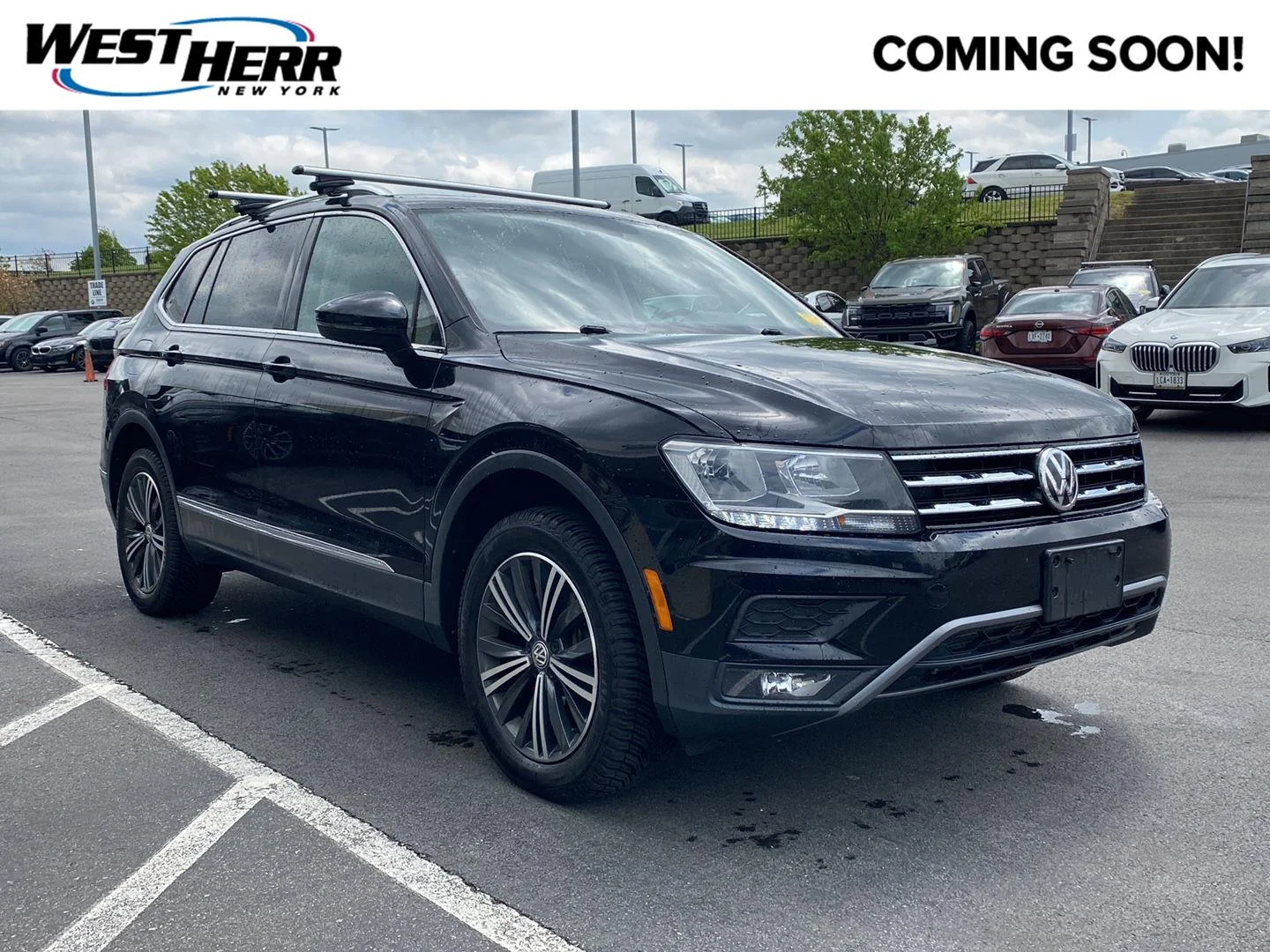 2018 Volkswagen Tiguan 2.0T SEL 4Motion's photo