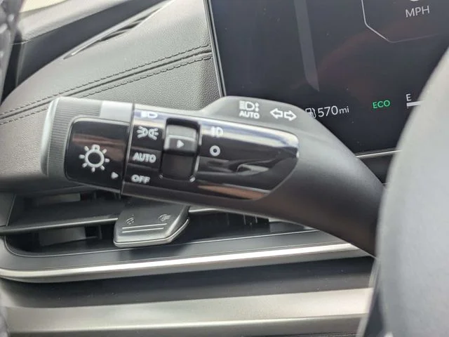 New 2026 Ceramic Silver Kia SX Prestige image 29