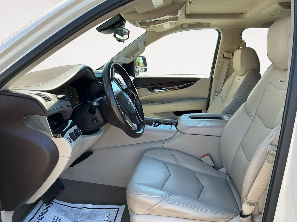 Used 2015 White Cadillac Premium image 9