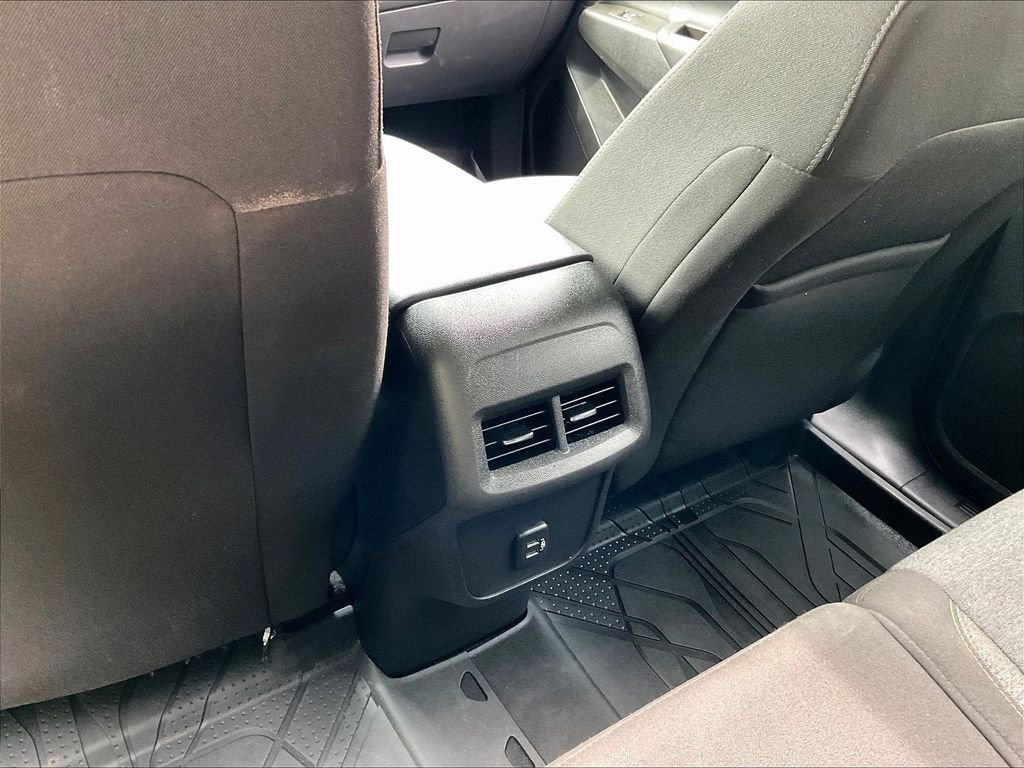 Used 2023 White Chevrolet LT image 28