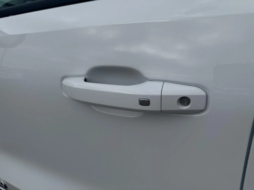 2025 GMC Canyon Elevation - Photo 9