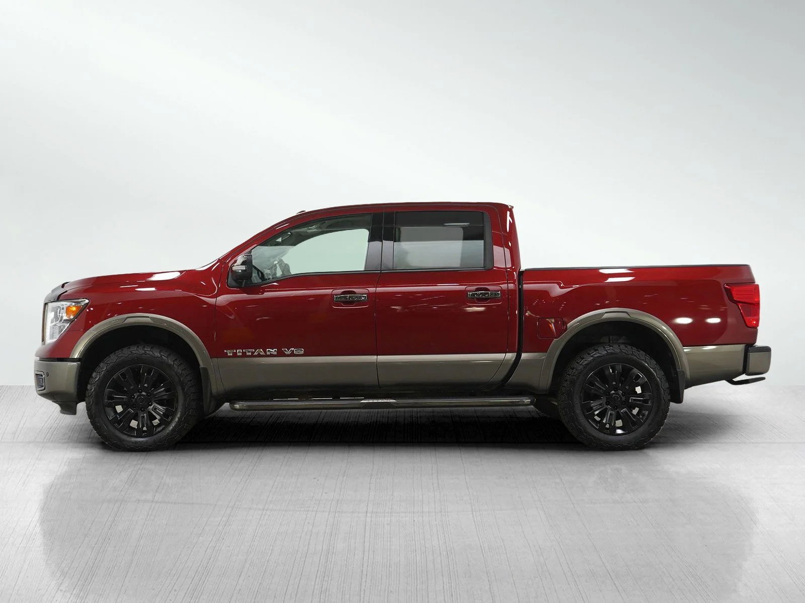 Used 2019 Nissan Titan Platinum with VIN 1N6AA1E51KN522974 for sale in Burnsville, Minnesota