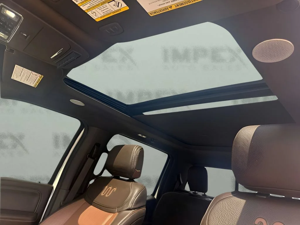 Used 2023  Ford XL image 28