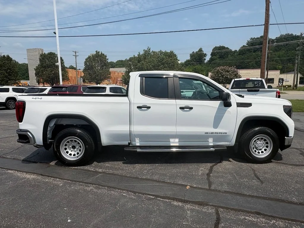 Used 2024 Summit White GMC Pro image 7