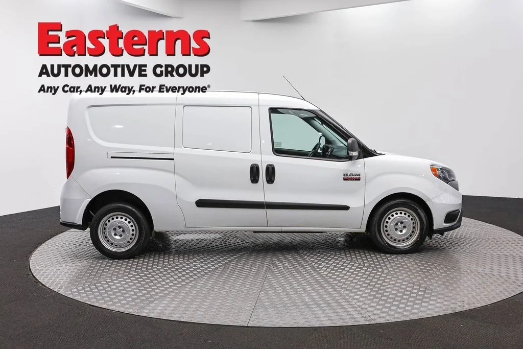 Used 2022 White Ram Base image 4