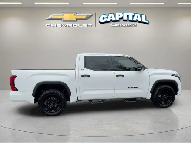Used 2022 White Toyota SR5 image 6