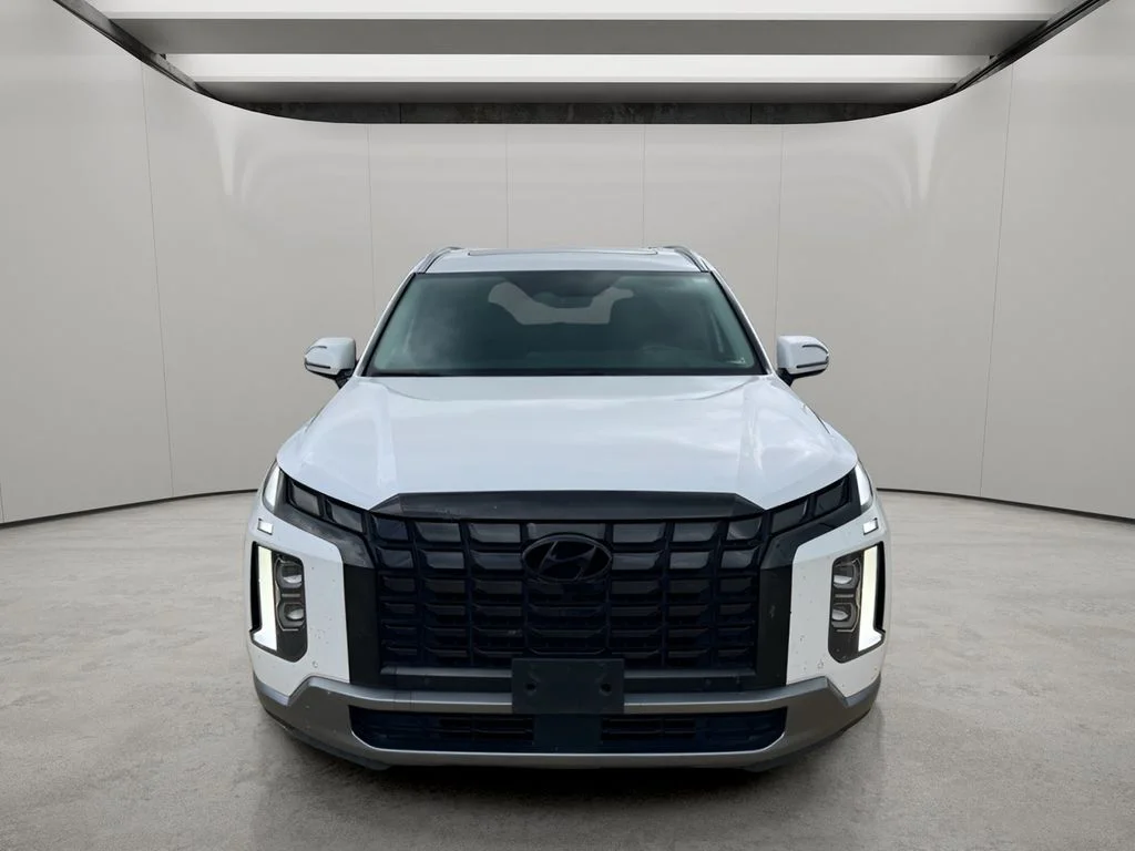 Used 2024 Hyper White Hyundai Limited image 6