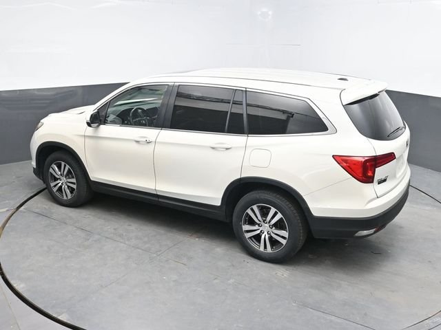 Used 2017 White Honda EX-L image 21
