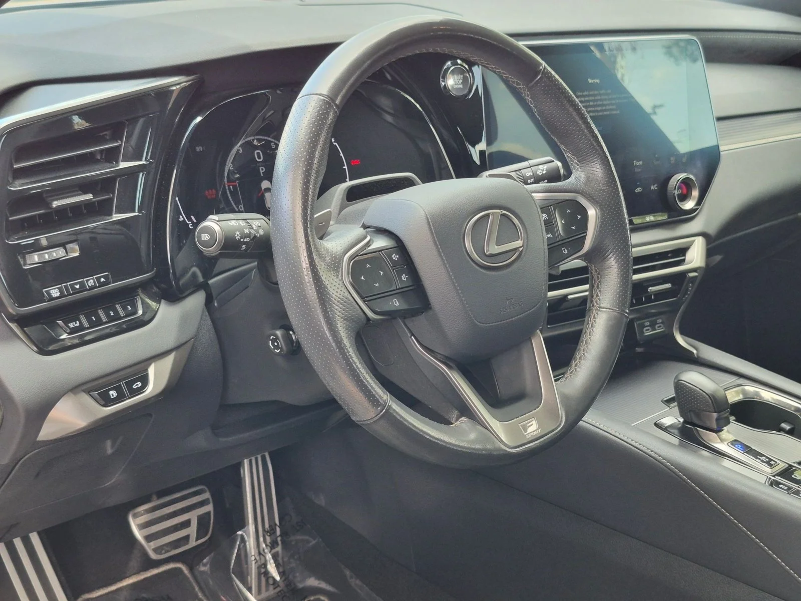 2024 Lexus RX 350 F SPORT - Photo 10