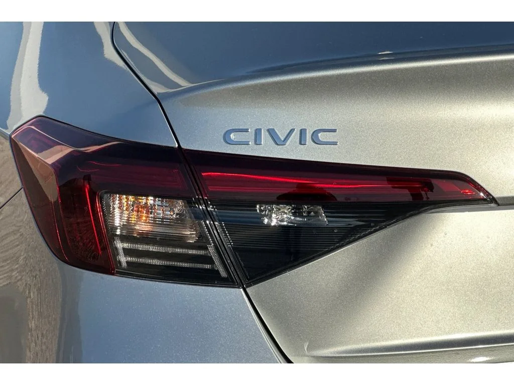New 2026 Solar Silver Metallic Honda LX image 30