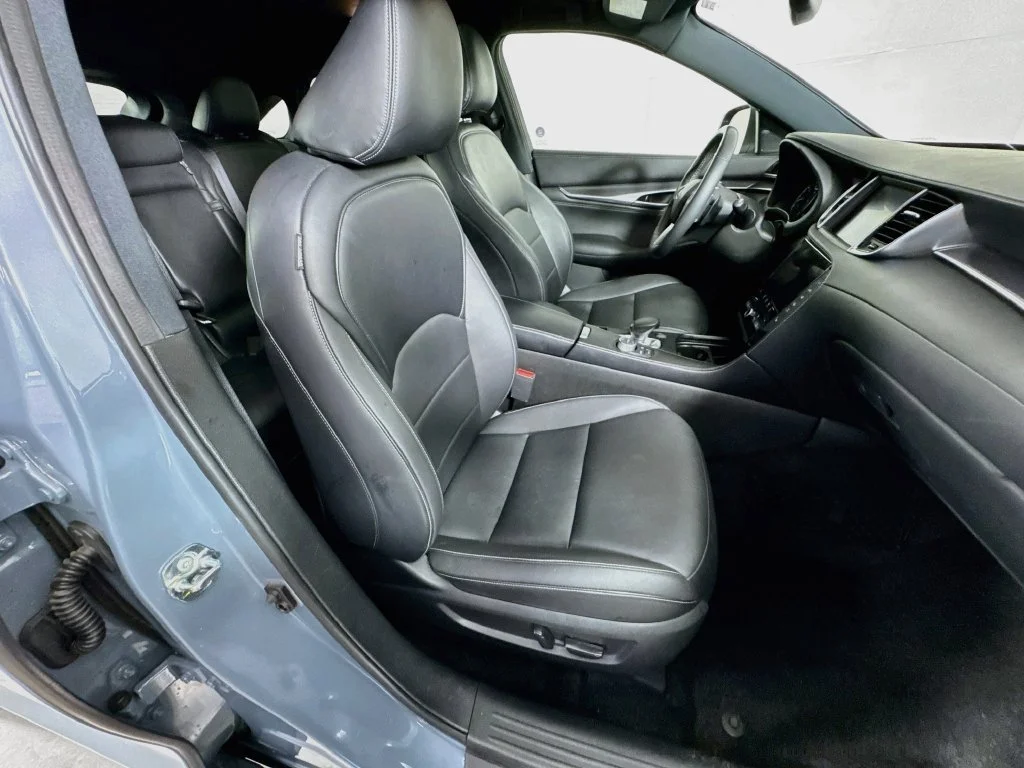 Certified Used 2022 Gray INFINITI LUXE image 38