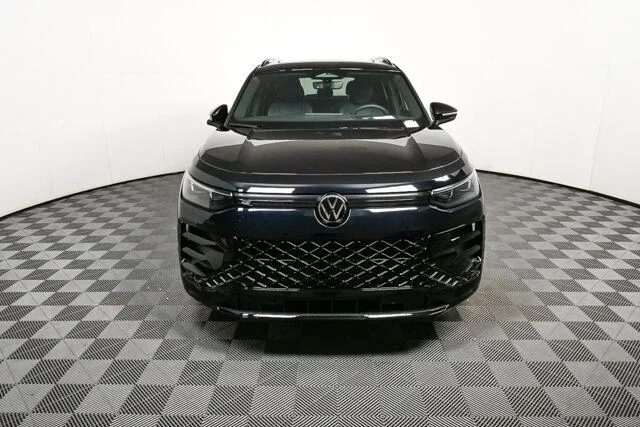 New 2026 Deep Black Pearl Volkswagen SE R-Line Black image 34