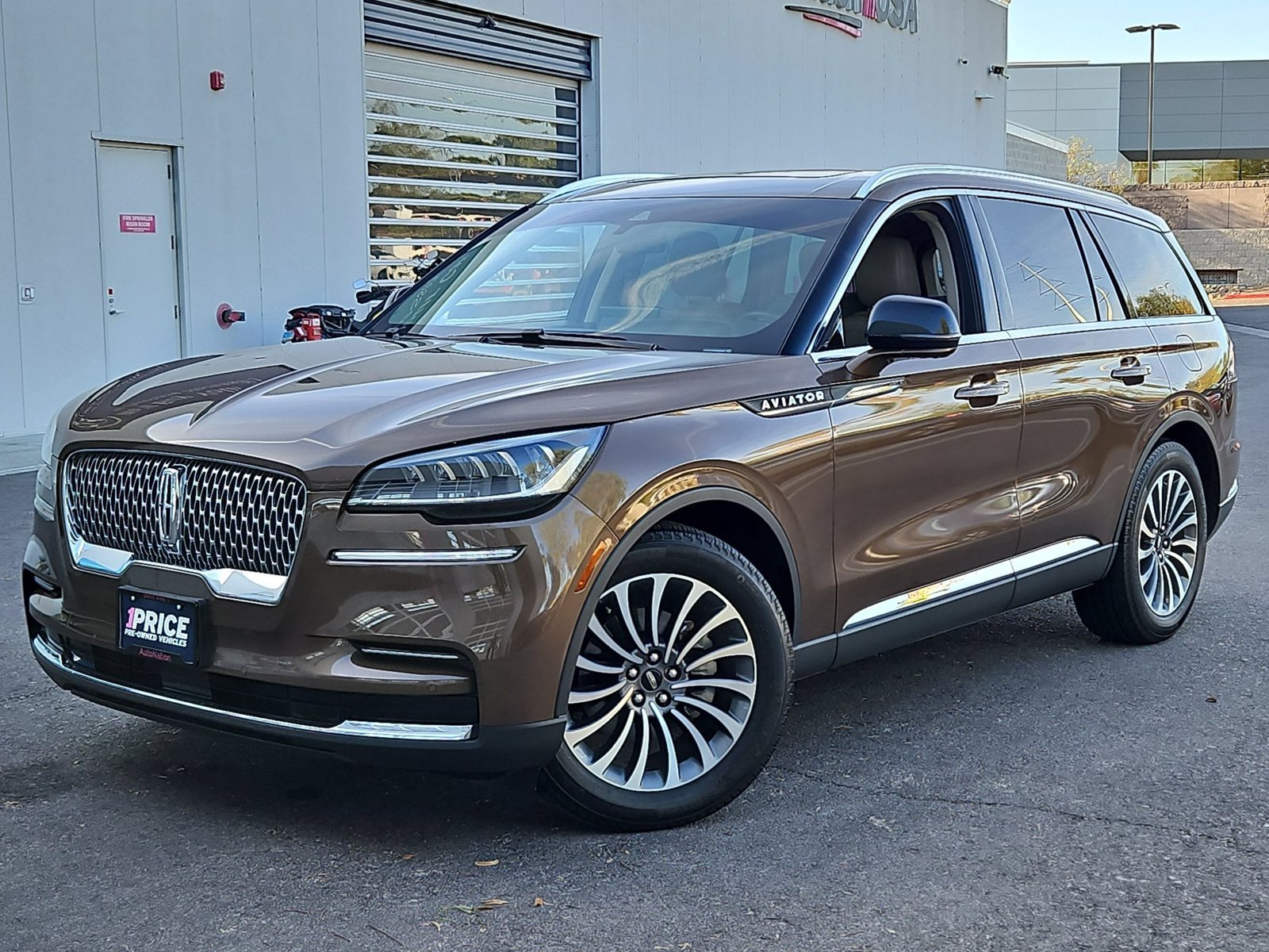 Used 2022 Bronze Smoke Metallic Clearcoat Lincoln Reserve image 1