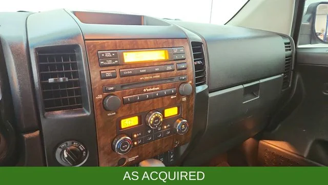 Used 2010 Gray Nissan LE image 21