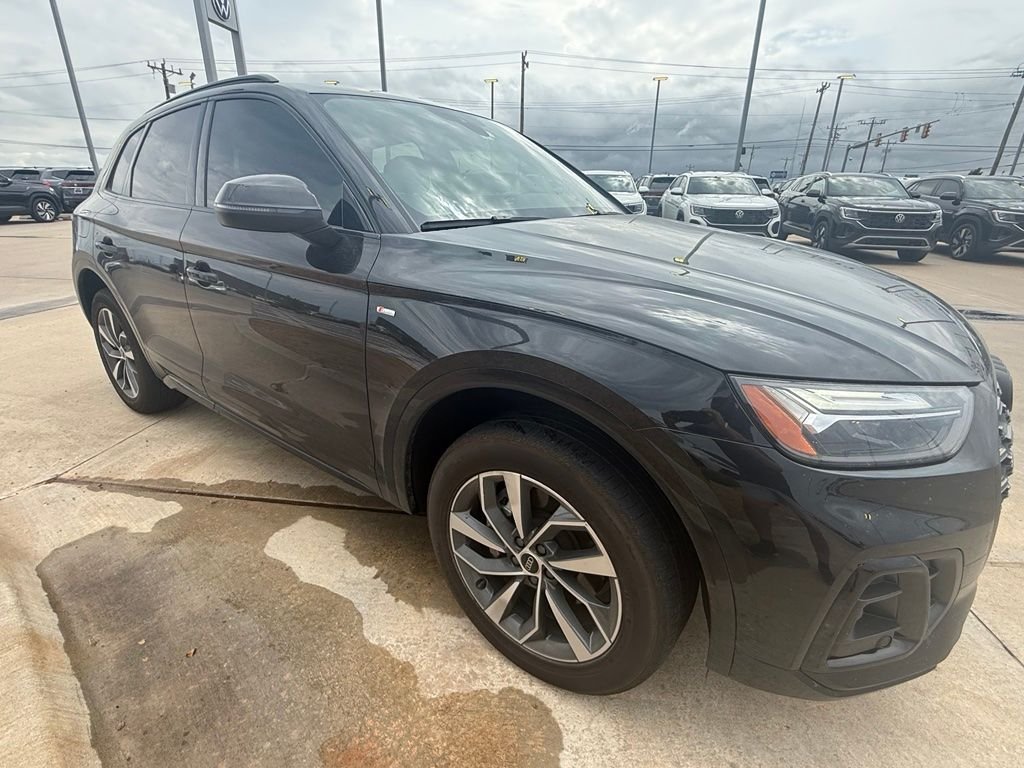Used 2024 Black Audi 45 S line Premium image 7