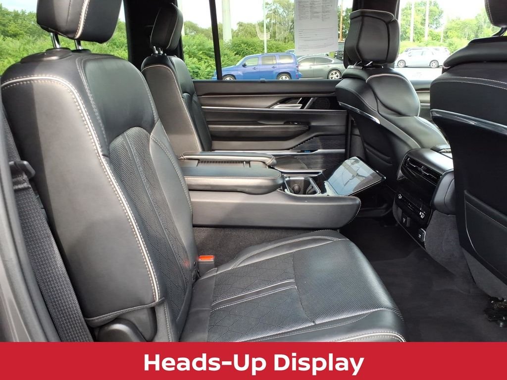 Used 2024 Baltic Gray Metallic Jeep Series II obsidian w/panoramic roof image 36
