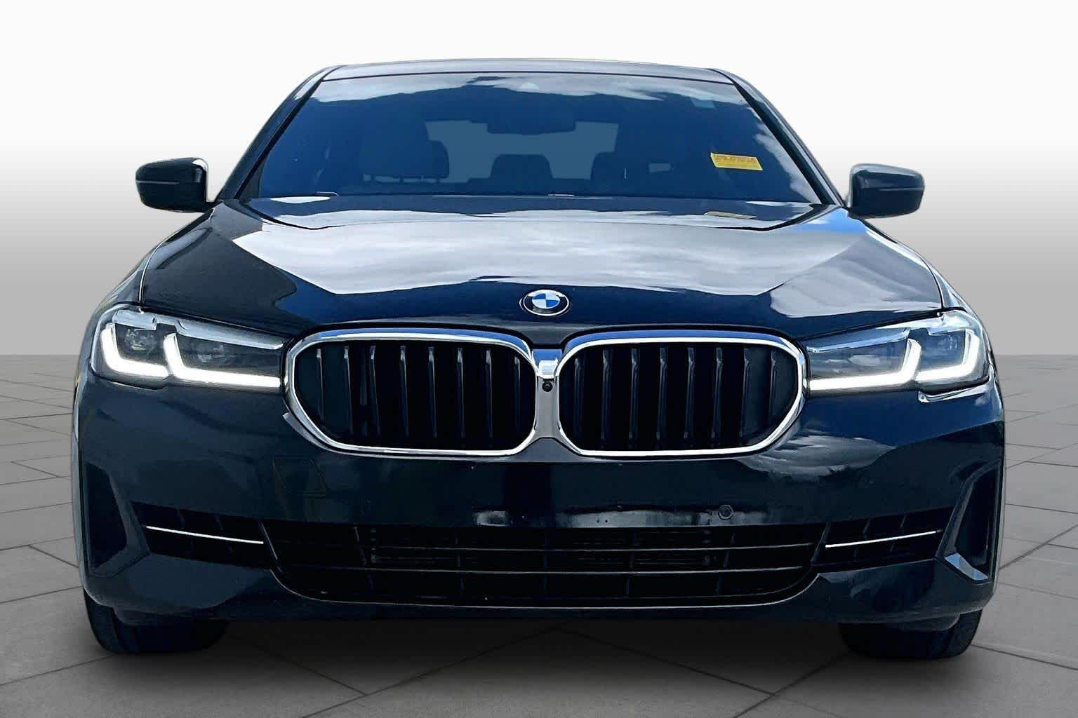 Used 2021 Black Sapphire Metallic BMW 540i xDrive image 4