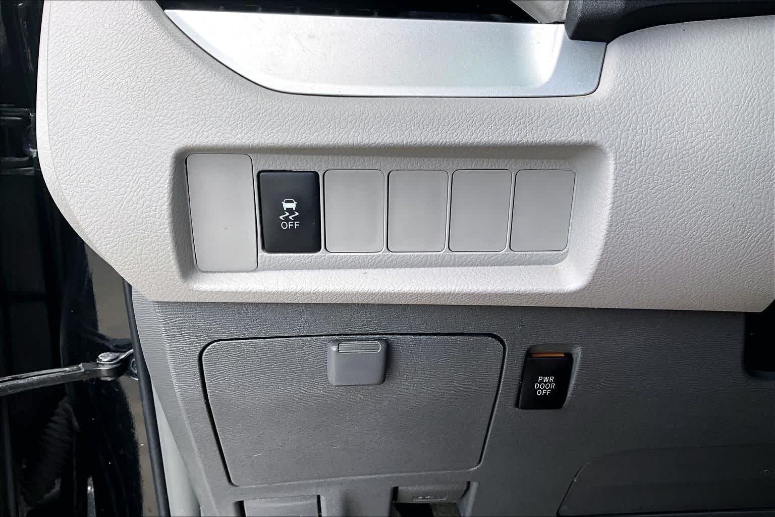 Used 2015 Attitude Black Toyota LE image 33