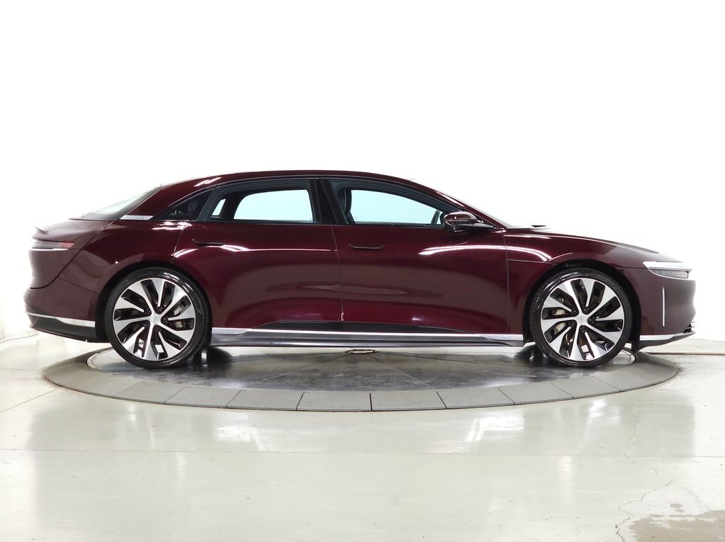 Used 2024 Red Lucid Touring image 9