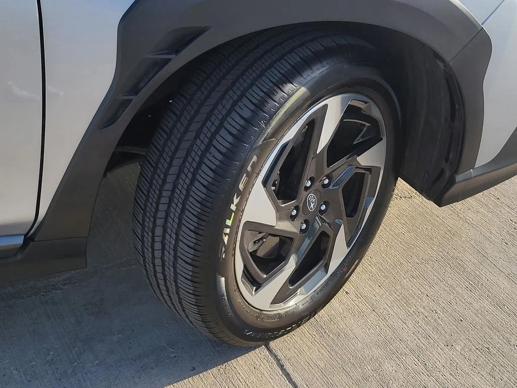Used 2024 Silver Subaru Limited image 15