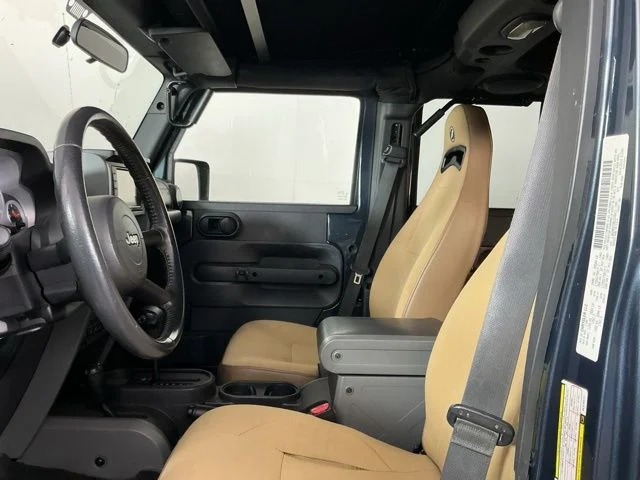 Used 2008 Blue Jeep Unlimited Rubicon image 10