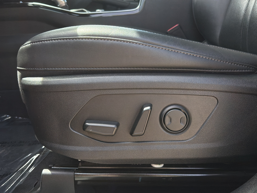 Used 2023 Ebony Black Kia SX image 10