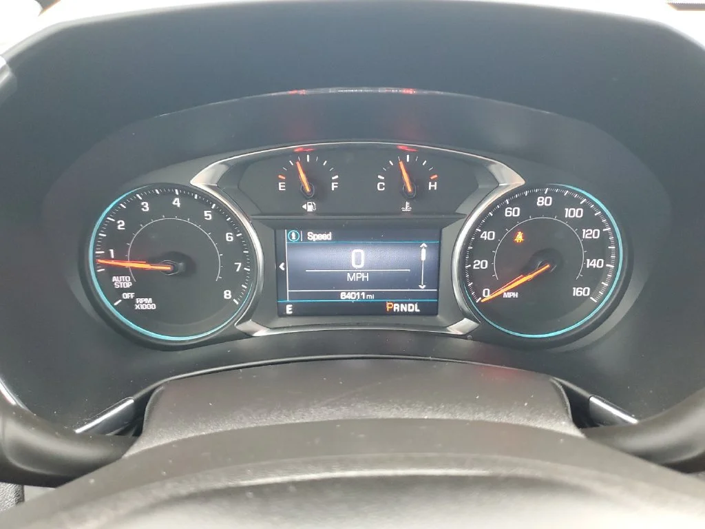 Used 2023 STERLING GRAY METALLIC Chevrolet LT image 24