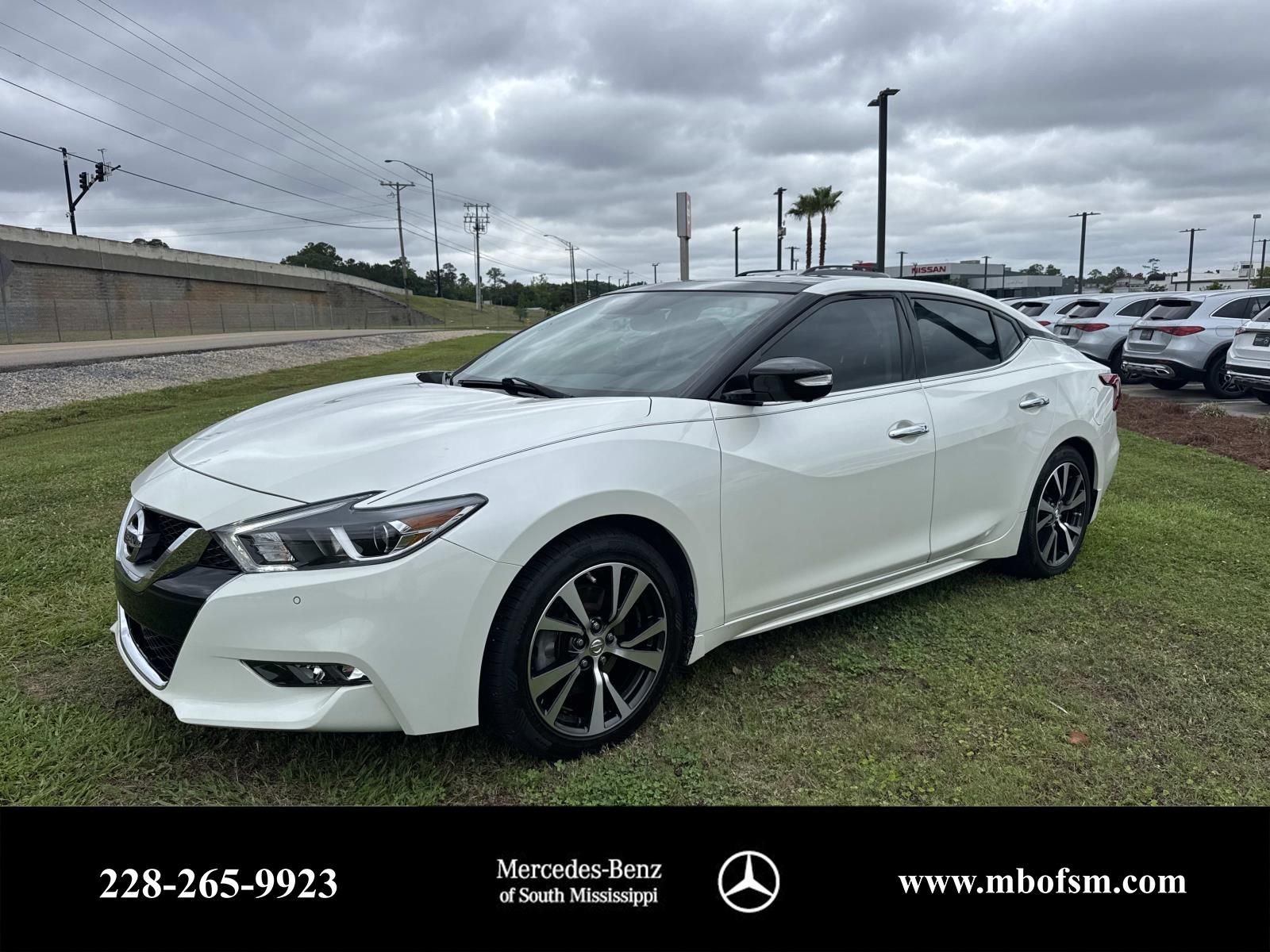 2016 Nissan Maxima Platinum's photo