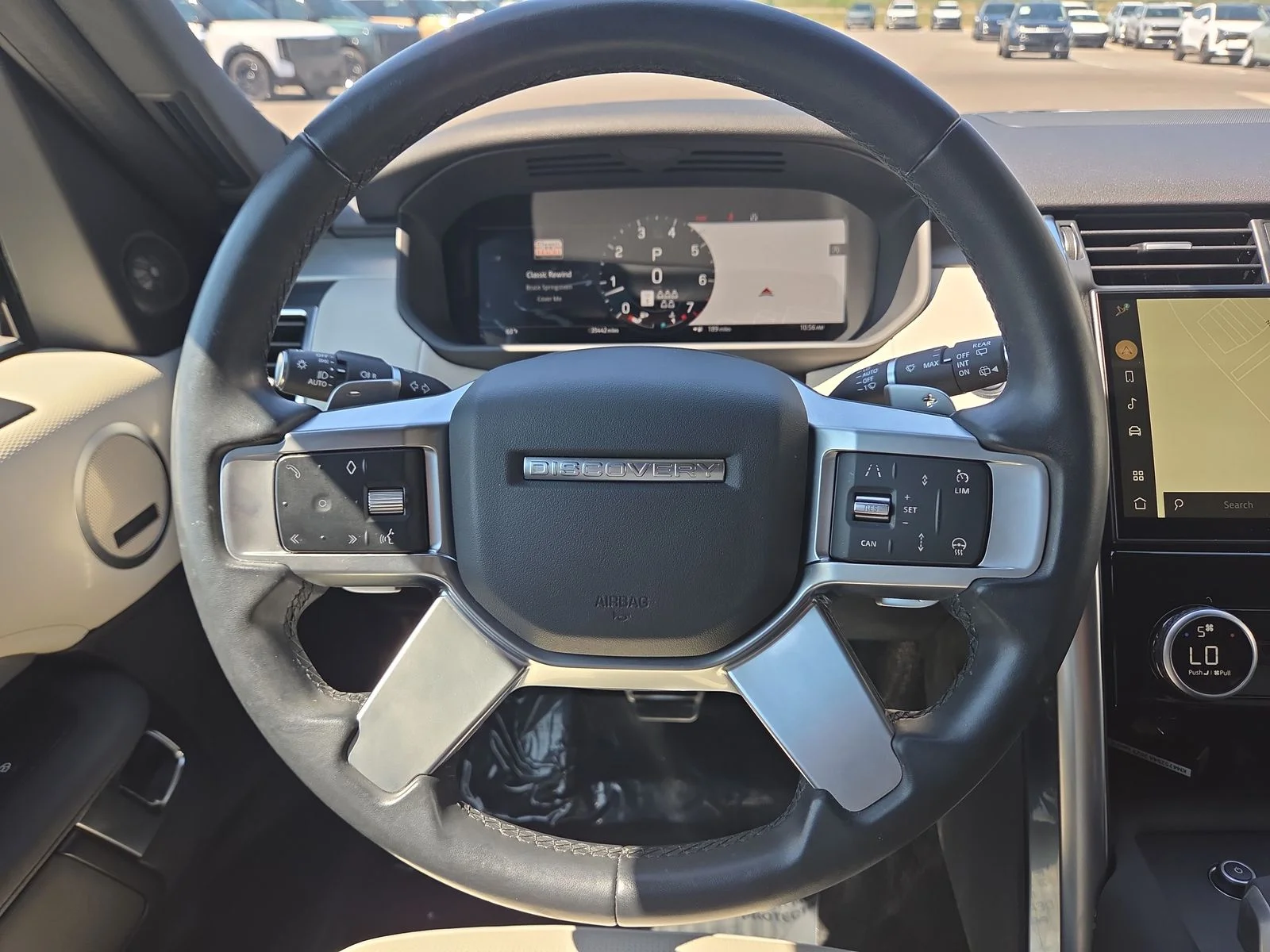 Used 2023 Santorini Black Metallic Land Rover S R-Dynamic image 15