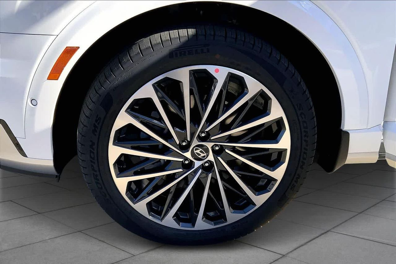 New 2026 Creamy White Pearl Hyundai Calligraphy FWD image 11