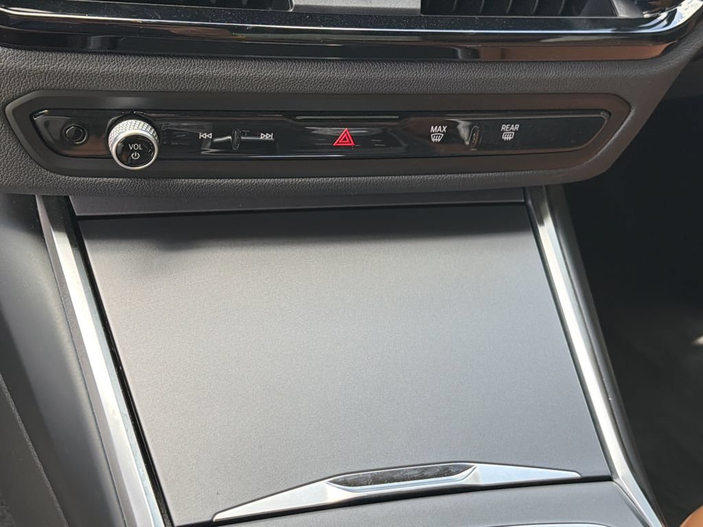 2025 BMW 2 Series 230i - Photo 19