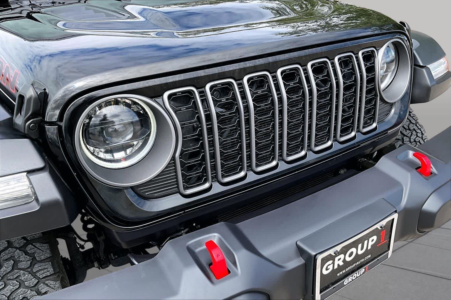 Used 2026 Black Clearcoat Jeep Rubicon image 29
