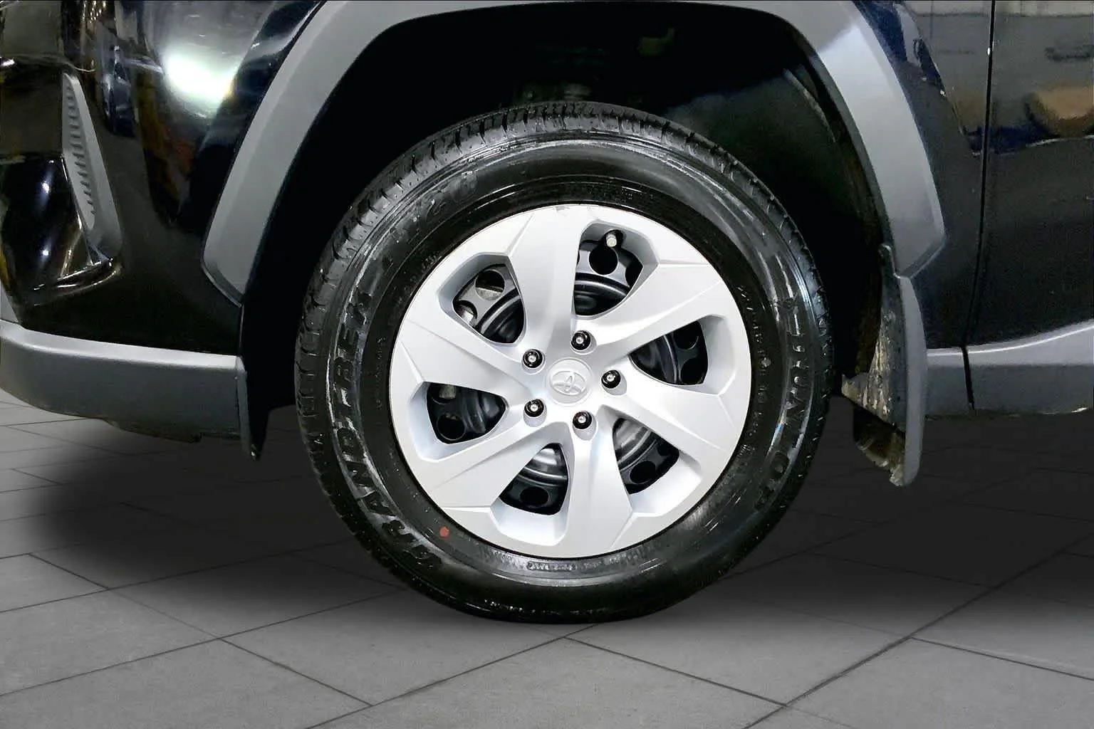 Used 2025 Midnight Black Metallic Toyota LE image 11
