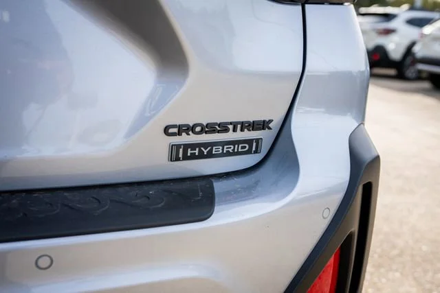 New 2026 Ice Silver Metallic Subaru Limited Hybrid image 18