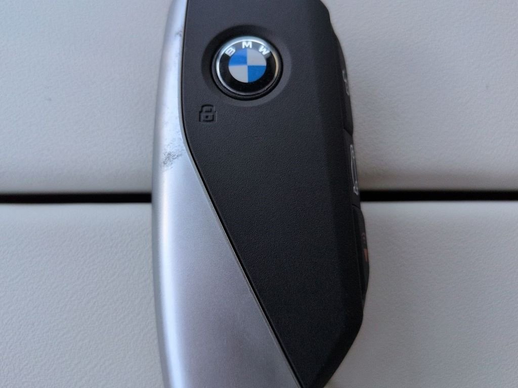 New 2027 Brooklyn Grey Metallic BMW 530i image 29
