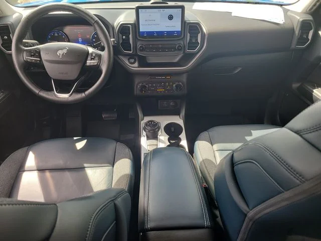Used 2022 Blue Ford Outer Banks image 14