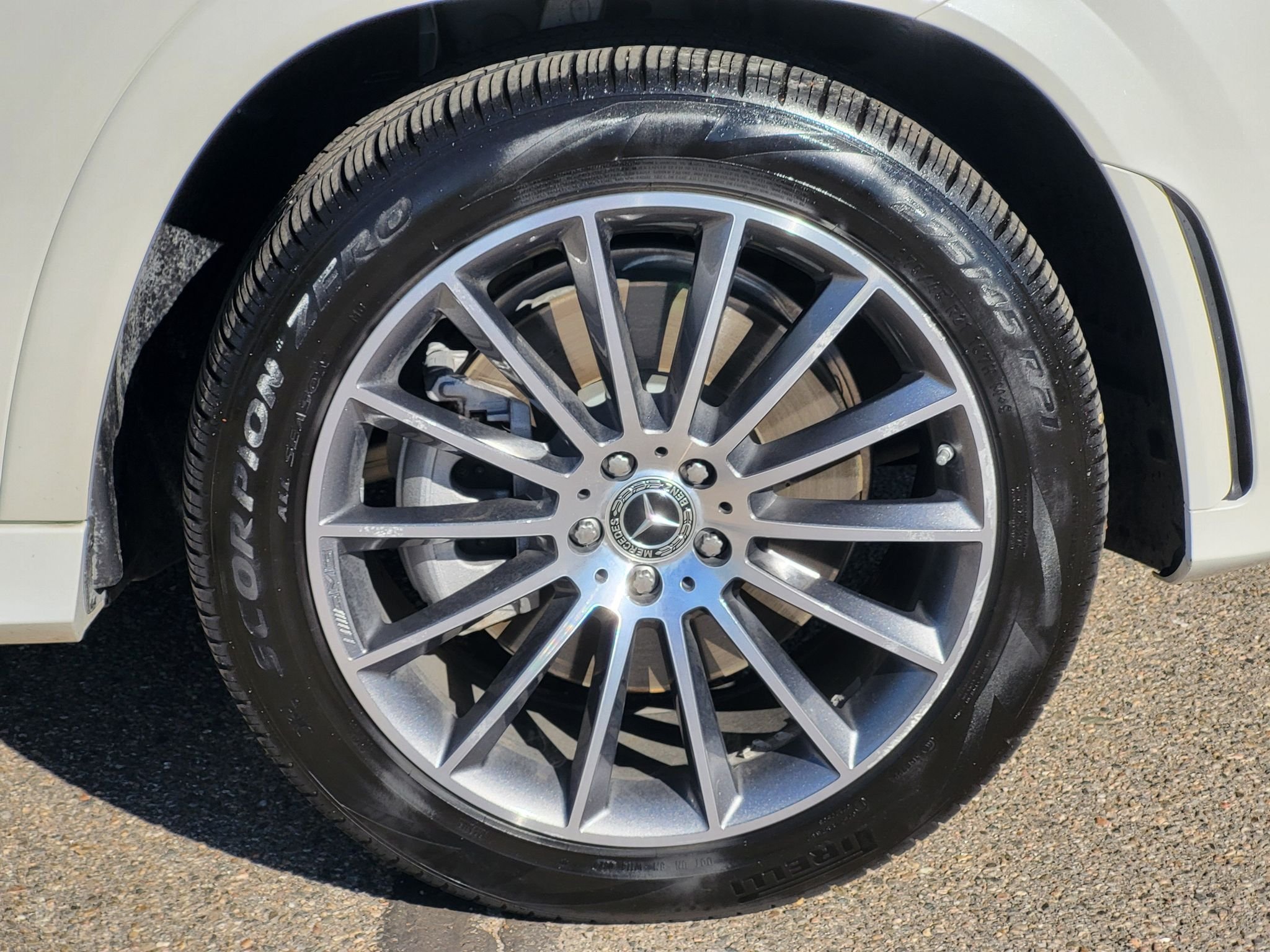 Certified Used 2023 MANUFAKTUR Diamond White Bright Mercedes-Benz GLE450 4MATIC® image 11