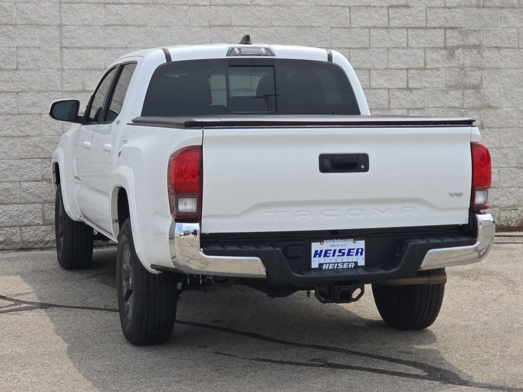 Used 2023 White Toyota SR5 image 11